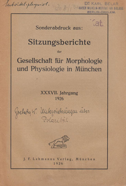 Untersuchungen uber Polaritat